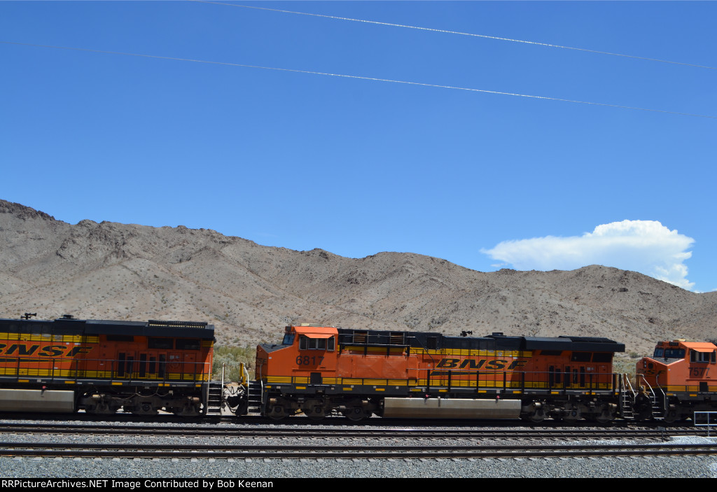 BNSF 6817